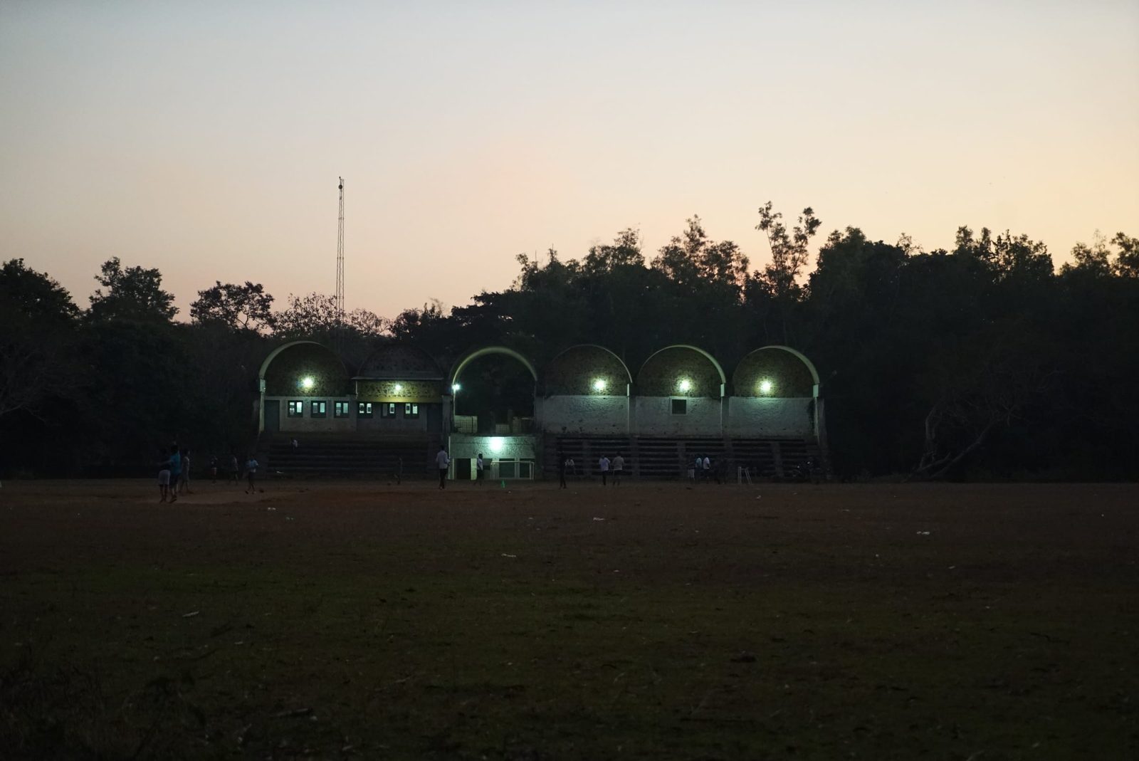 Cricket, Badminton & Pickleball