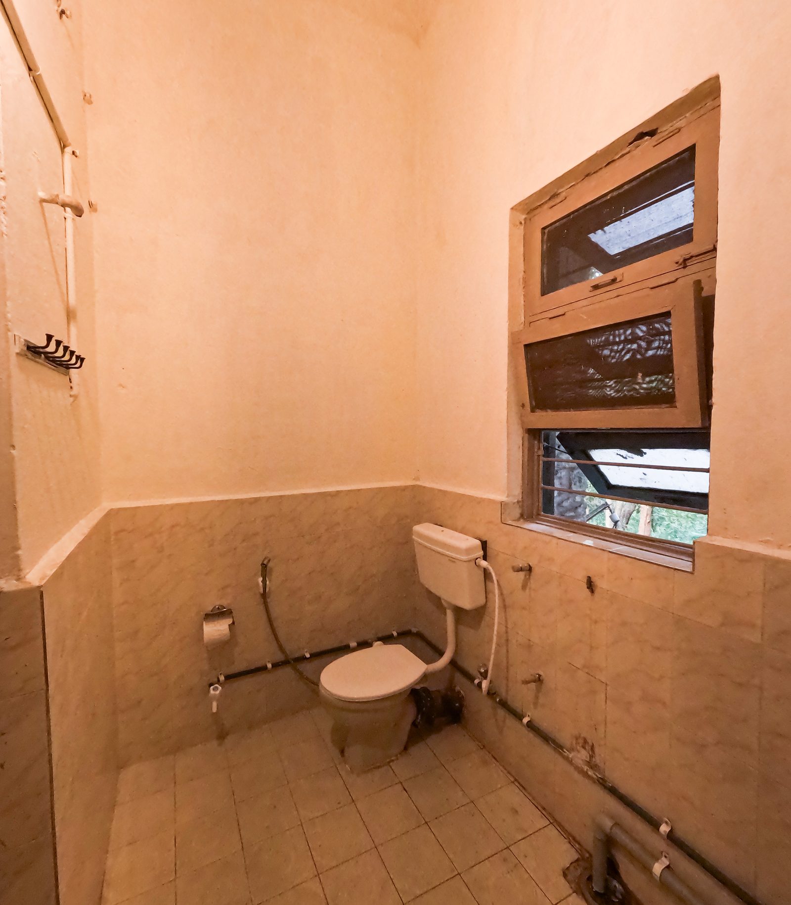 Master bedroom in a Jungli villa